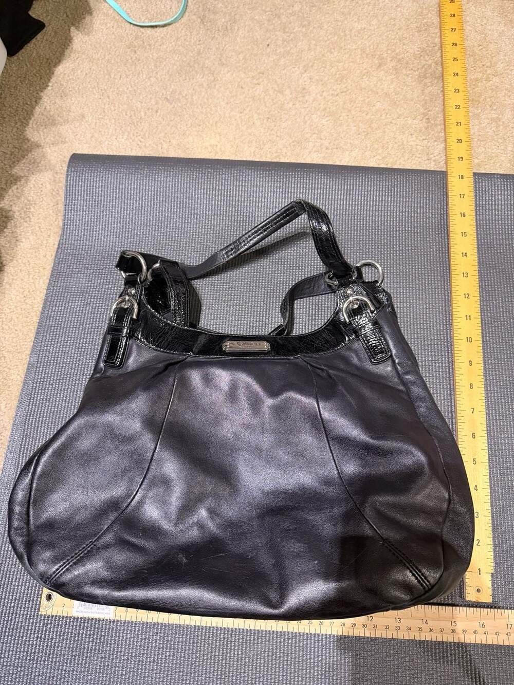 Coach Black Soho Leather 3 Compartment Hobo Handbag Bag Purse